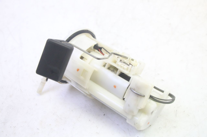 photo de POMPA PALIWA YAMAHA FJR ABS 1300 (2006 - 2012) - Stan powierzchni