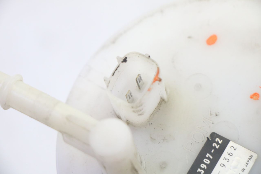 photo de POMPA PALIWA YAMAHA FJR ABS 1300 (2006 - 2012) - Zbliżenie techniczne