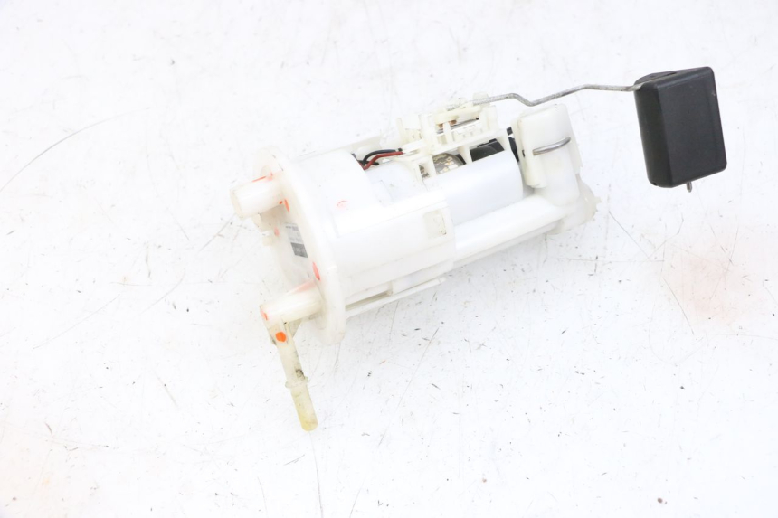 photo de POMPA PALIWA YAMAHA FJR ABS 1300 (2006 - 2012) - Zoom stanu zużycia