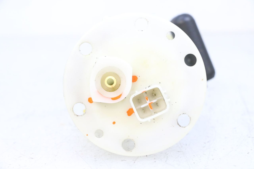 photo de POMPA PALIWA MBK FLAME X 125 (2007 - 2016) - Widok z bliska