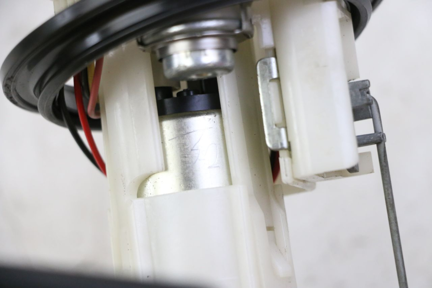 photo de POMPA PALIWA HONDA PES PS I 125 (2006 - 2012) - Zbliżenie techniczne