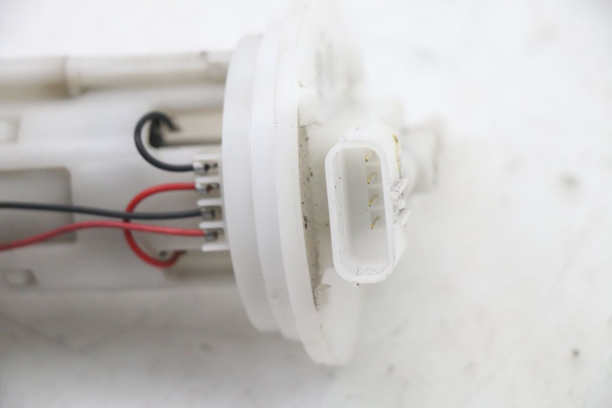 photo de POMPA PALIWA HONDA SH i 300 (2015 - 2020) - Inny kąt widzenia