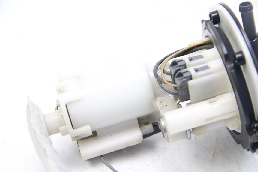 photo de POMPA PALIWA YAMAHA HW XENTER 125 (2011 - 2017) - Inny kąt widzenia