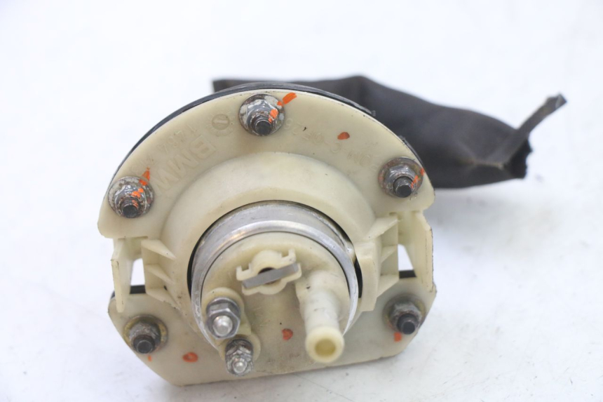 photo de POMPA PALIWA BMW K 75 RT 750 (1989 - 1997) - Punkty mocowania