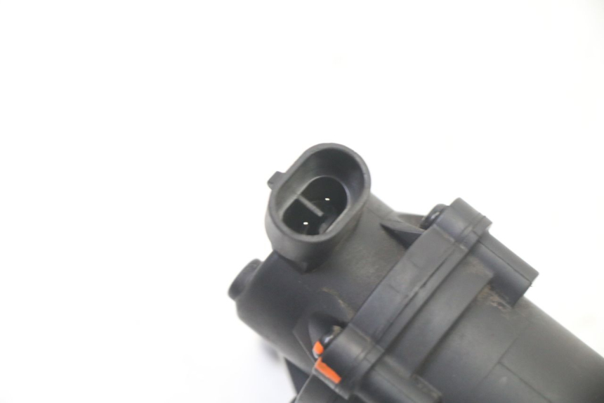 photo de POMPA PALIWA PEUGEOT KISBEE 2T 50 (2018 - 2022) - Zbliżenie techniczne