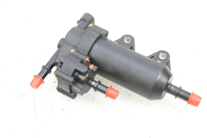 photo de POMPA PALIWA PEUGEOT KISBEE 4T 50 (2018 - 2022) - Zbliżenie techniczne