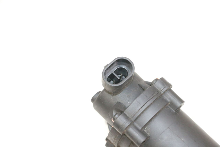 photo de POMPA PALIWA PEUGEOT KISBEE 4T 50 (2018 - 2022) - Inny kąt widzenia