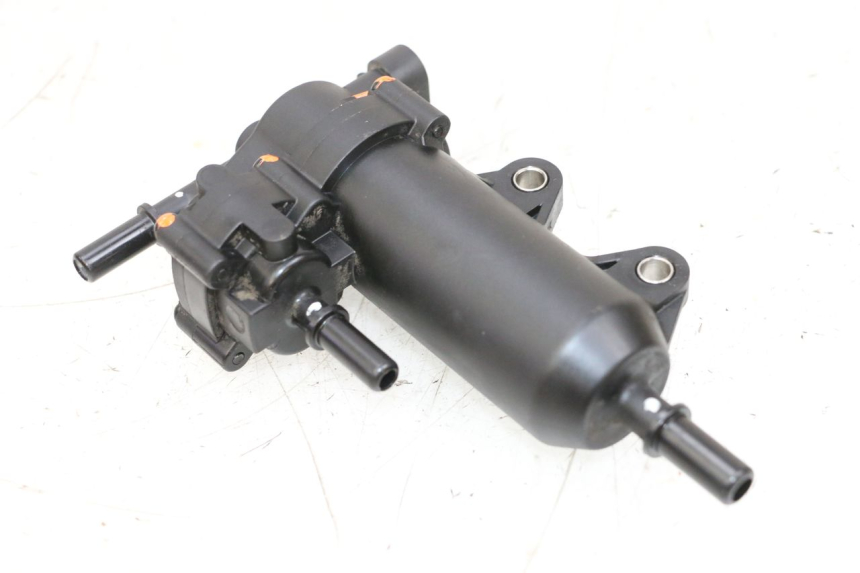 photo de POMPA PALIWA PEUGEOT KISBEE 4T 50 (2018 - 2022) - Zbliżenie techniczne