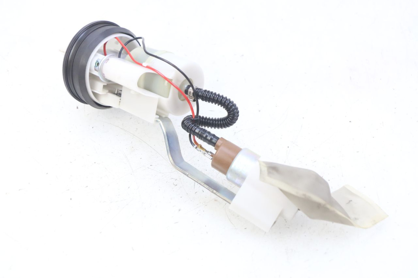 photo de POMPA PALIWA PIAGGIO LIBERTY IGET 4T 50 (2015 - 2020) - Zbliżenie techniczne