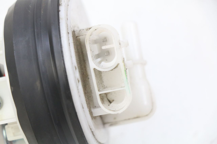 photo de POMPA PALIWA PIAGGIO LIBERTY IGET 4T 50 (2015 - 2020) - Stan powierzchni