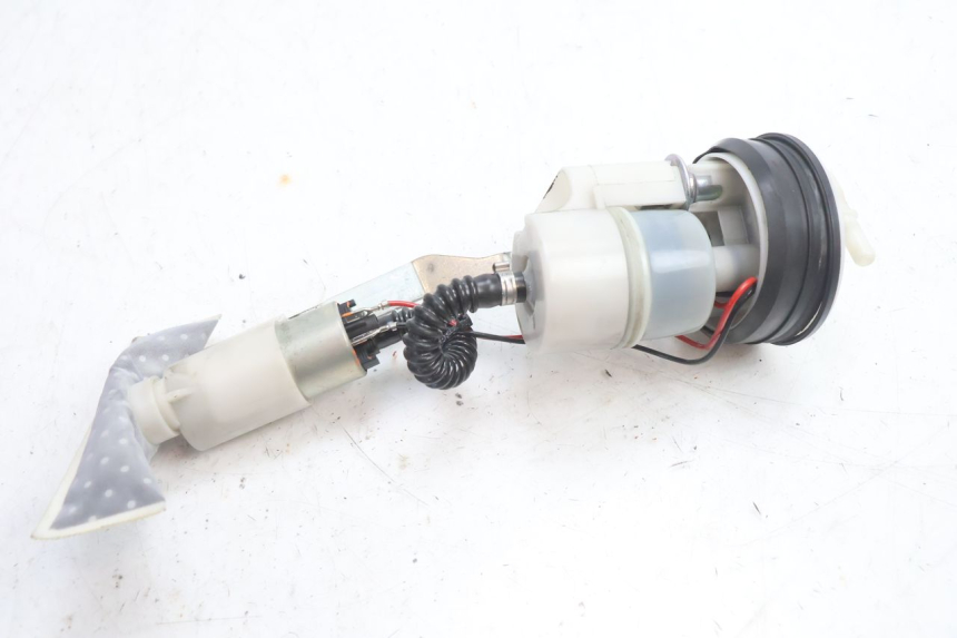 photo de POMPA PALIWA PIAGGIO LIBERTY IGET 4T 50 (2021 - 2025) - Zoom stanu zużycia