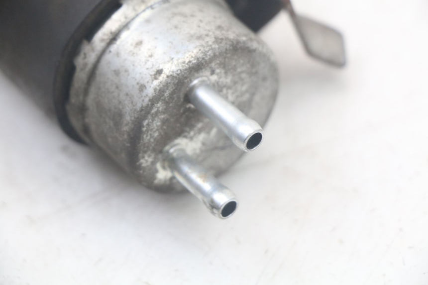 photo de POMPA PALIWA PIAGGIO LIBERTY 125 (2009 - 2013) - Zbliżenie techniczne