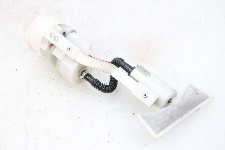 photo de POMPA PALIWA PIAGGIO MP3 HPE 300 (2019 - 2026) - Widok ogólny