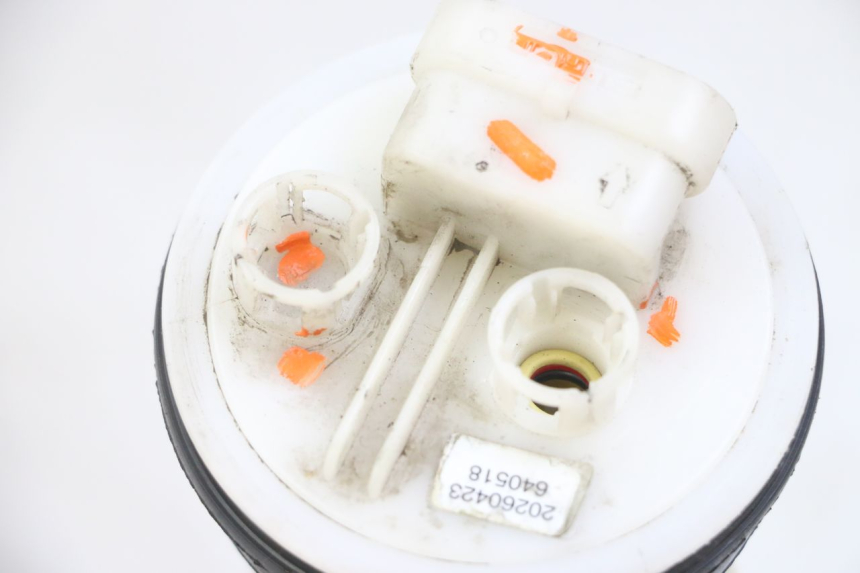 photo de POMPA PALIWA PIAGGIO MP3 LT 300 (2010 - 2016) - Zbliżenie techniczne