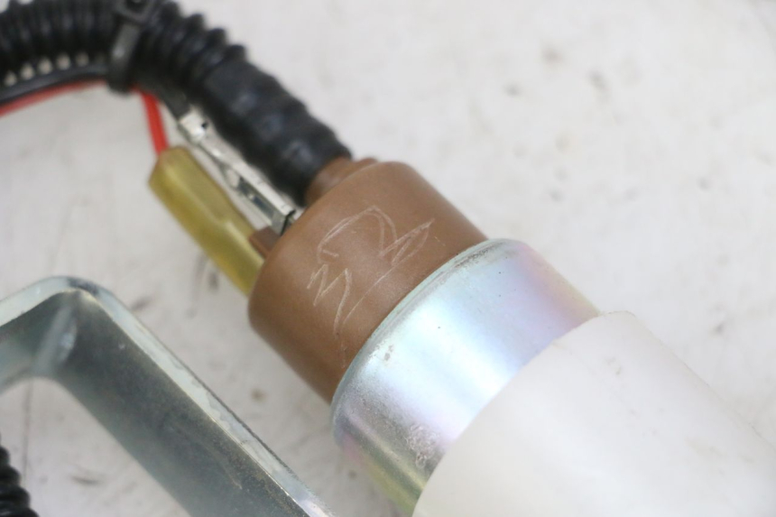 photo de POMPA PALIWA PIAGGIO MP3 LT 300 (2010 - 2016) - Punkty mocowania