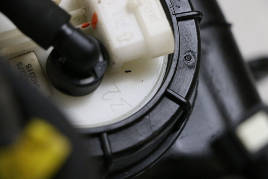 photo de POMPA PALIWA PIAGGIO MP3 500 (2011 - 2015) - Szczegół części