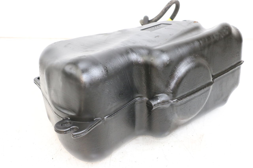 photo de POMPA PALIWA PIAGGIO MP3 500 (2011 - 2015) - Zbliżenie techniczne