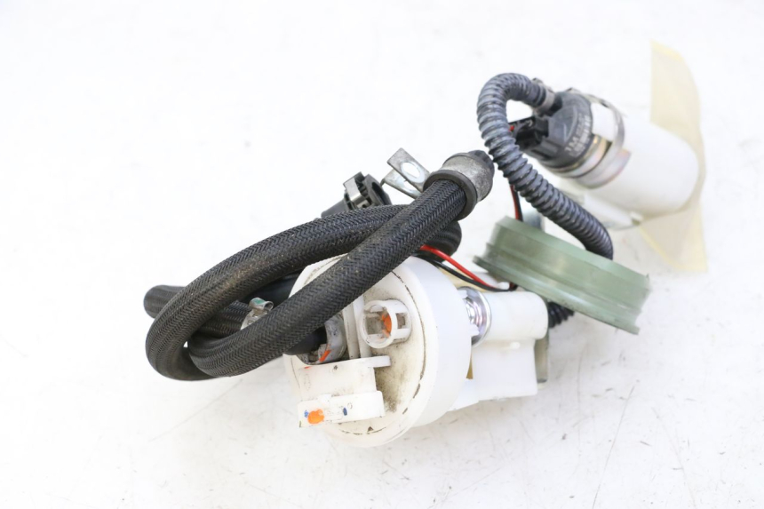 photo de POMPA PALIWA PIAGGIO MP3 500 (2014 - 2017) - Kontrola wizualna