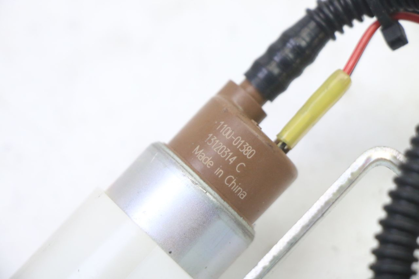 photo de POMPA PALIWA PIAGGIO MP3 RL 250 (2006 - 2010) - Szczegół części