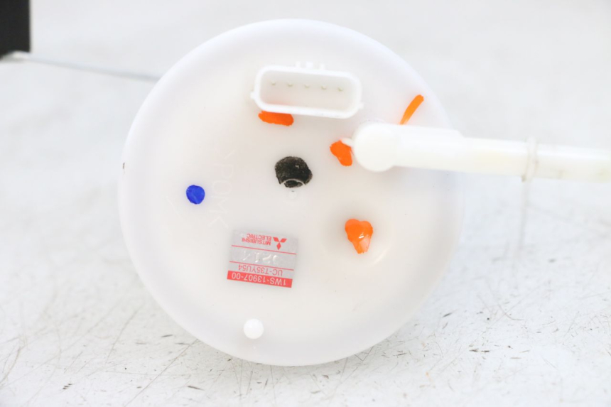 photo de POMPA PALIWA YAMAHA MT-07 MT07 ABS 700 (2018 - 2020) - Stan powierzchni