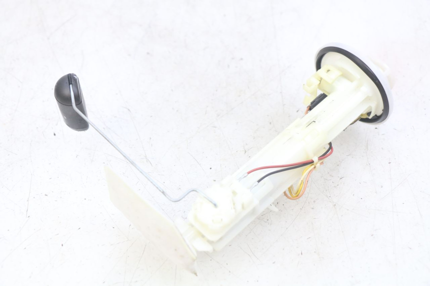 photo de POMPA PALIWA YAMAHA MT ABS 125 (2014 - 2018) - Punkty mocowania