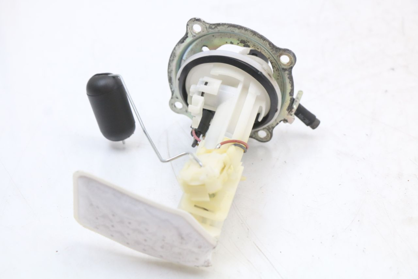 photo de POMPA PALIWOWA MBK MW TRYPTIK 125 (2014 - 2016) - Inny kąt widzenia