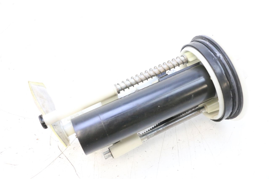 photo de POMPA PALIWA YAMAHA NEOS NEO'S 4T 50 (2008 - 2016) - Punkty mocowania