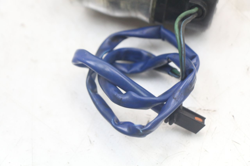 photo de POMPA PALIWA HONDA NTV DEAUVILLE 650 (1998 - 2001) - Zbliżenie techniczne