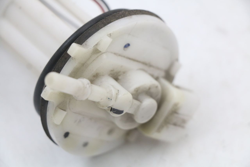 photo de POMPA PALIWA HONDA PCX (JF47) 125 (2012 - 2013) - Inny kąt widzenia