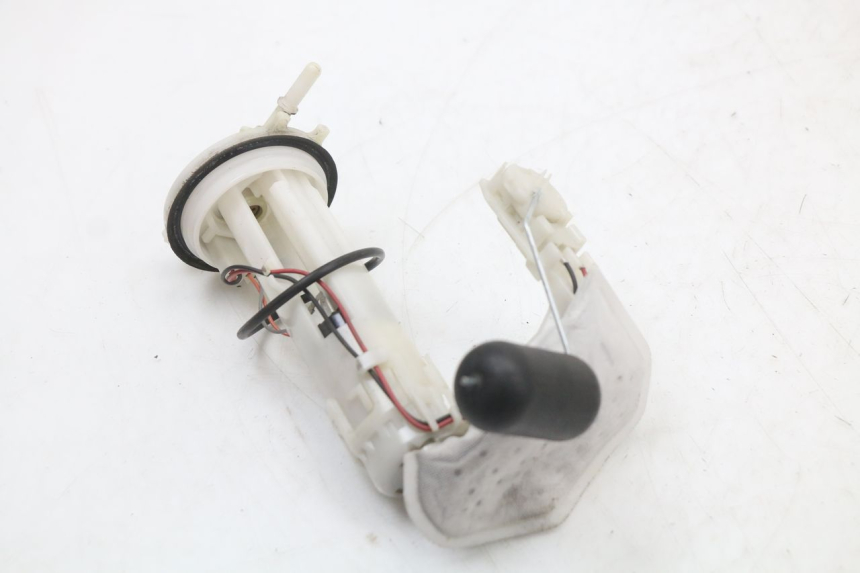 photo de POMPA PALIWA HONDA PCX (JF47) 125 (2012 - 2013) - Zbliżenie techniczne