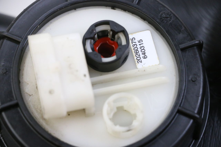 photo de POMPA PALIWA PIAGGIO MP3 LT 400 (2007 - 2012) - Szczegół części