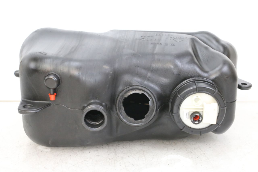 photo de POMPA PALIWA PIAGGIO MP3 LT 400 (2007 - 2012) - Zbliżenie techniczne