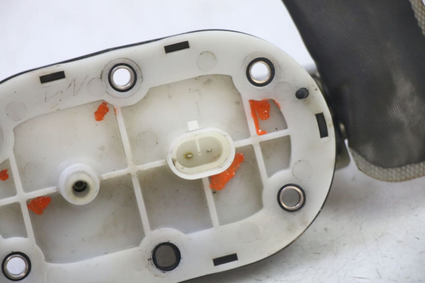 photo de POMPA PALIWA MAG POWER R-STREET 50 (2016 - 2025) - Inny kąt widzenia