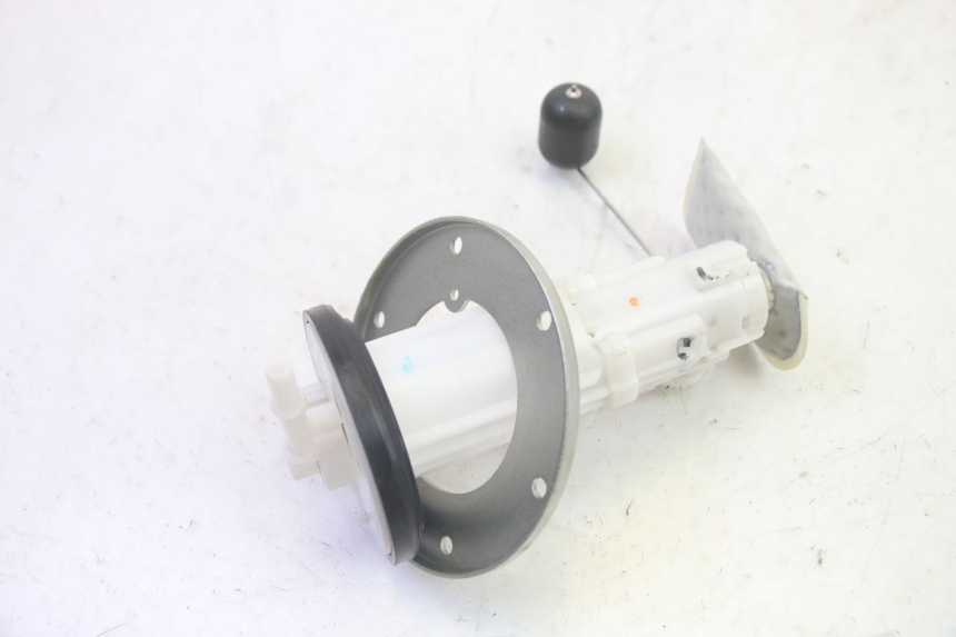 photo de POMPA PALIWA JM MOTORS SANTANA EVO 50 (2024 - 2026) - Zbliżenie techniczne