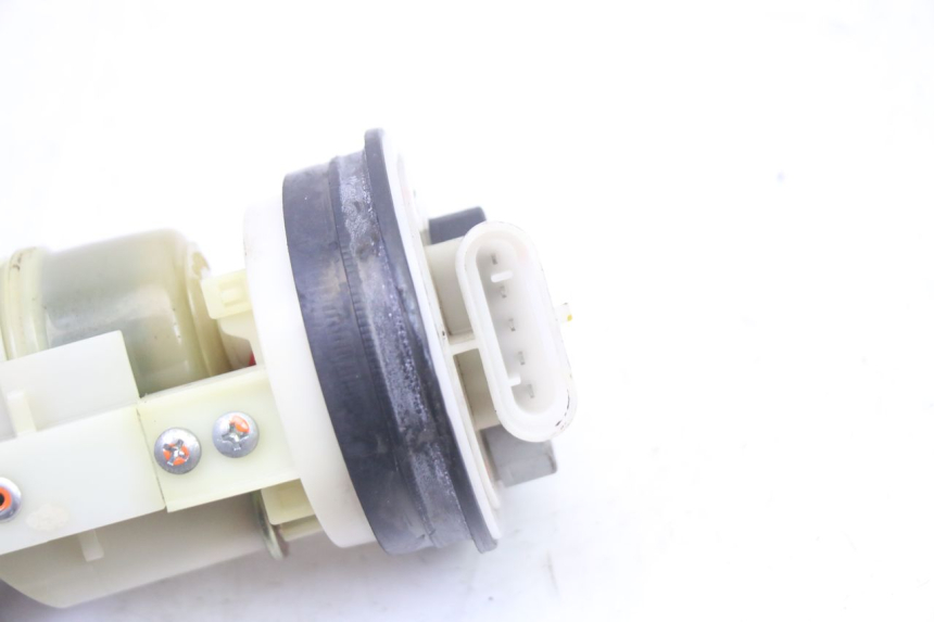 photo de POMPA PALIWA PEUGEOT SATELIS 250 (2006 - 2012) - Szczegół części