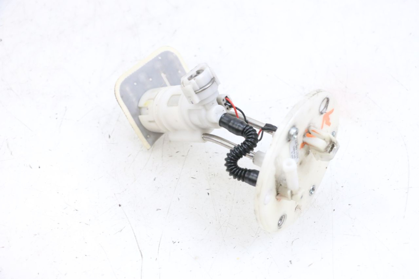 photo de POMPA PALIWA PEUGEOT SPEEDFIGHT 4 4T EFI 50 (2021 - 2025) - Punkty mocowania