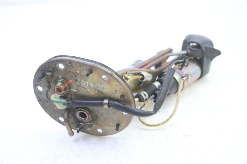 photo de POMPA PALIWA HONDA ST PAN EUROPEAN 1300 (2002 - 2013) - Inny kąt widzenia