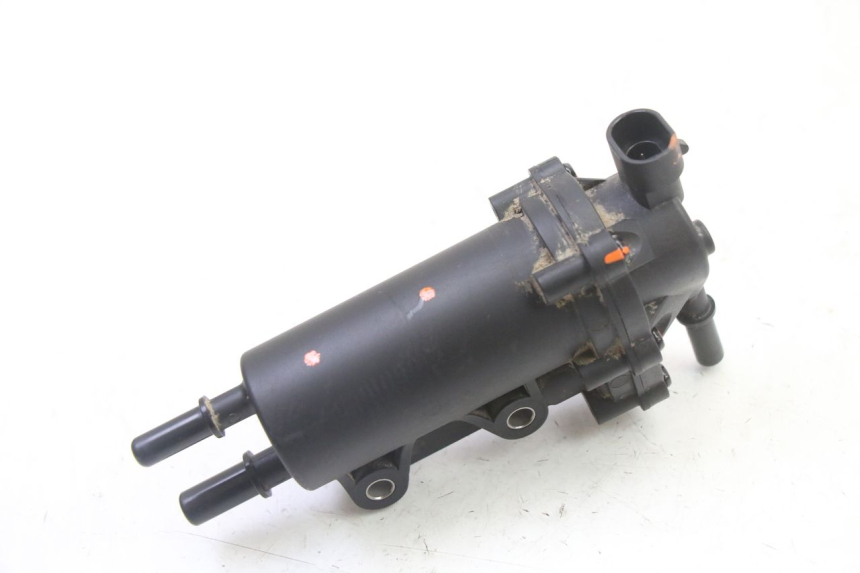 photo de POMPA PALIWA PEUGEOT STREETZONE I NAKED 2T 50 (2018 - 2020) - Inny kąt widzenia