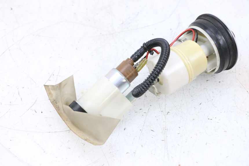 photo de POMPA PALIWA PIAGGIO VESPA GTS SUPER IE 125 (2009 - 2016) - Zoom stanu zużycia