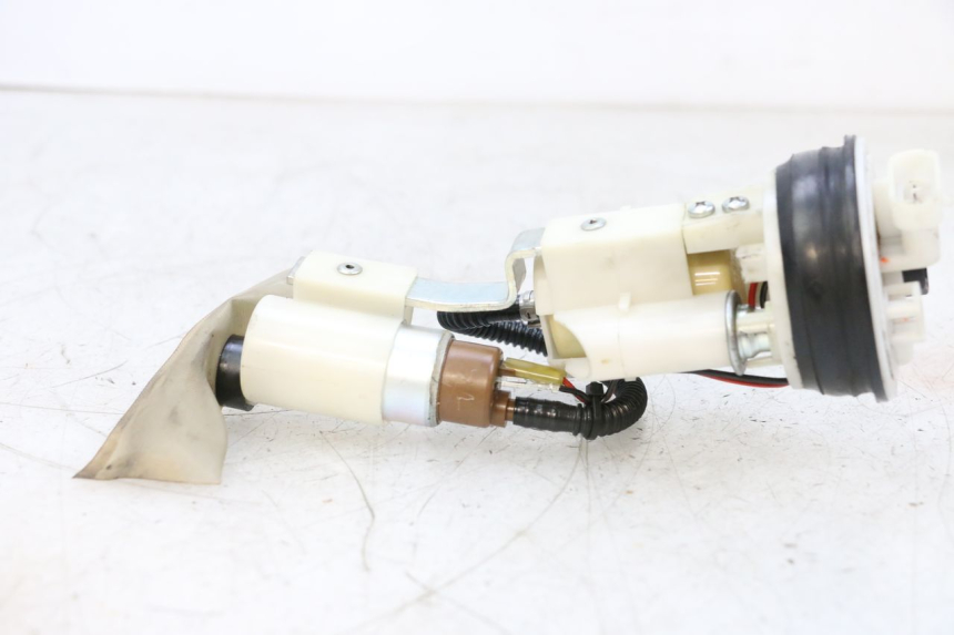 photo de POMPA PALIWA PIAGGIO VESPA GTS SUPER IE 125 (2009 - 2016) - Część sprawdzona