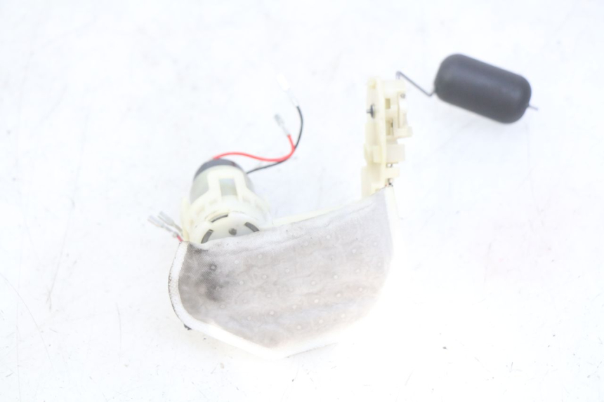 photo de POMPA PALIWA HONDA VISION NSC R 50 (2013 - 2015) - Szczegół części