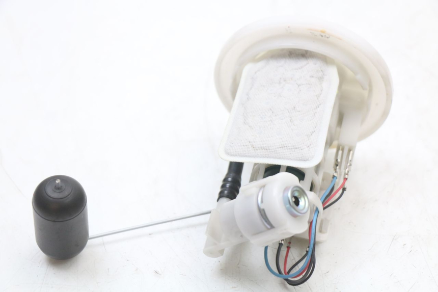 photo de POMPA PALIWA YAMAHA XMAX X-MAX ABS 125 (2017 - 2020) - Inny kąt widzenia