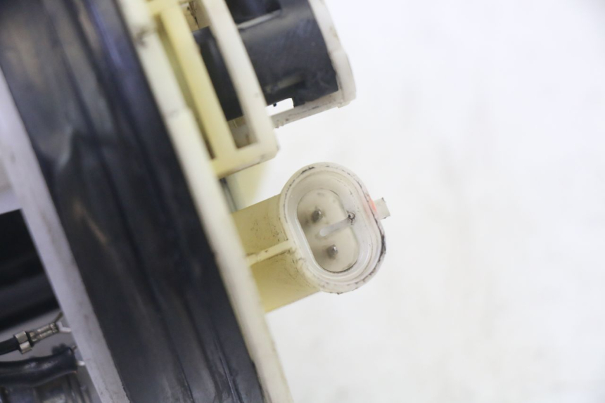 photo de POMPA PALIWA YAMAHA X-MAX XMAX 250 (2006 - 2009) - Szczegół części