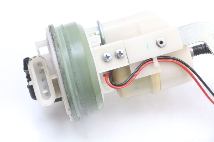 photo de POMPA PALIWA PIAGGIO X10 125 (2012 - 2017) - Zoom stanu zużycia