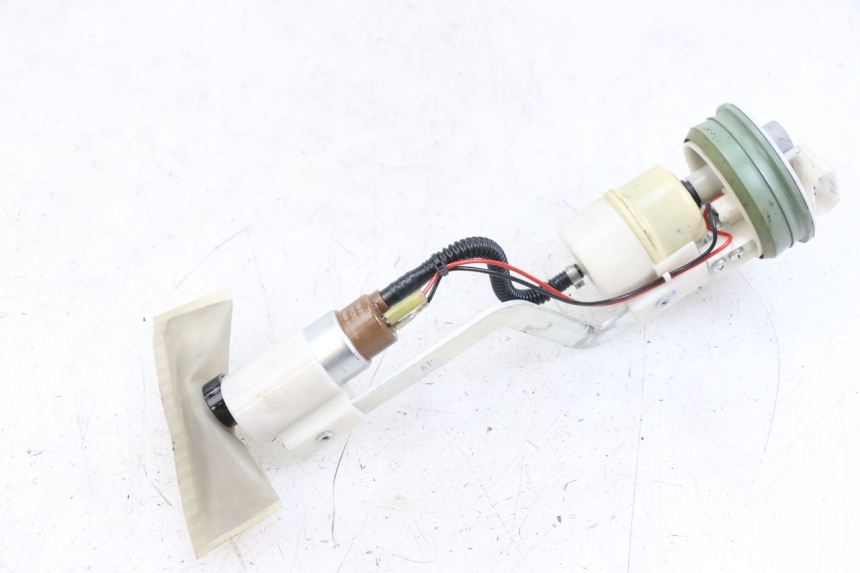 photo de POMPA PALIWA PIAGGIO X10 125 (2012 - 2017) - Zbliżenie techniczne