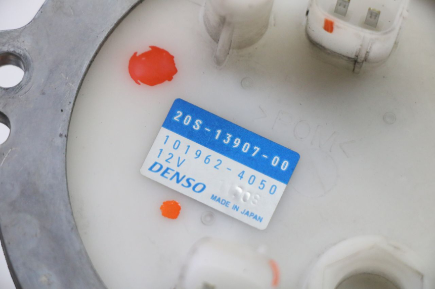 photo de POMPA PALIWOWA YAMAHA XJ6 ABS 600 (2008 - 2016) - Inny kąt widzenia