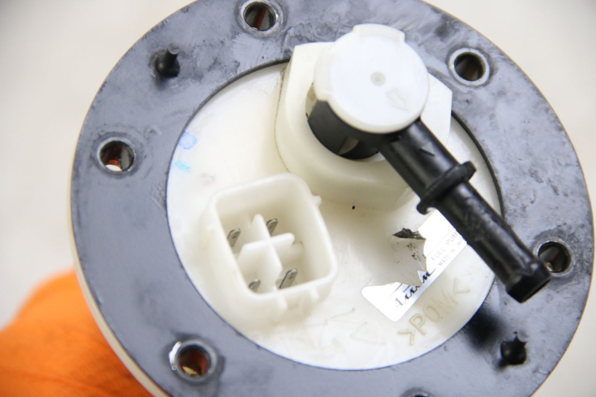 photo de POMPA PALIWA YAMAHA XP T-MAX TMAX 500 (2004 - 2007) - Zoom stanu zużycia