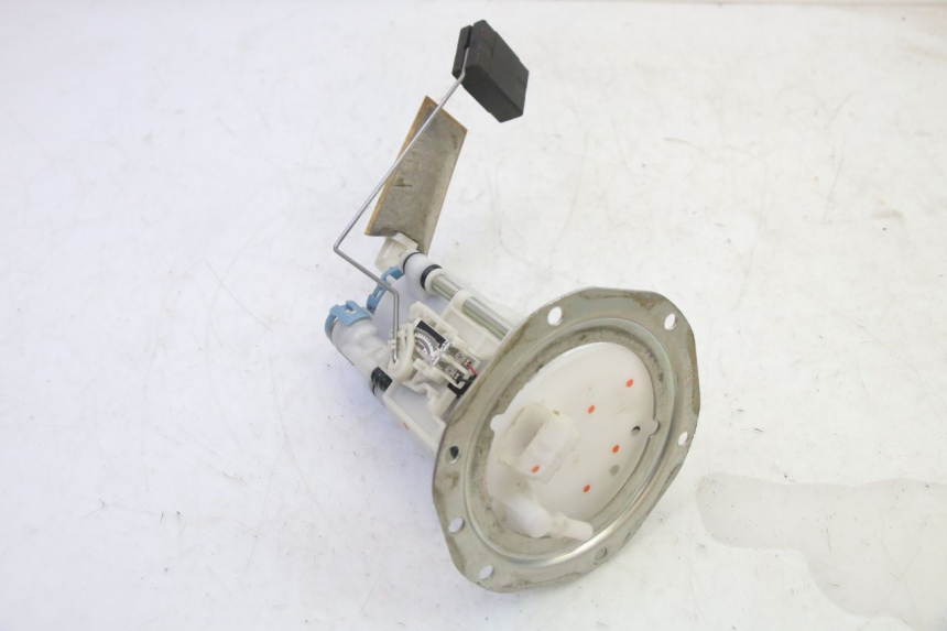 photo de POMPA PALIWA YAMAHA YFM GRIZZLY 550 (2008 - 2015) - Inny kąt widzenia