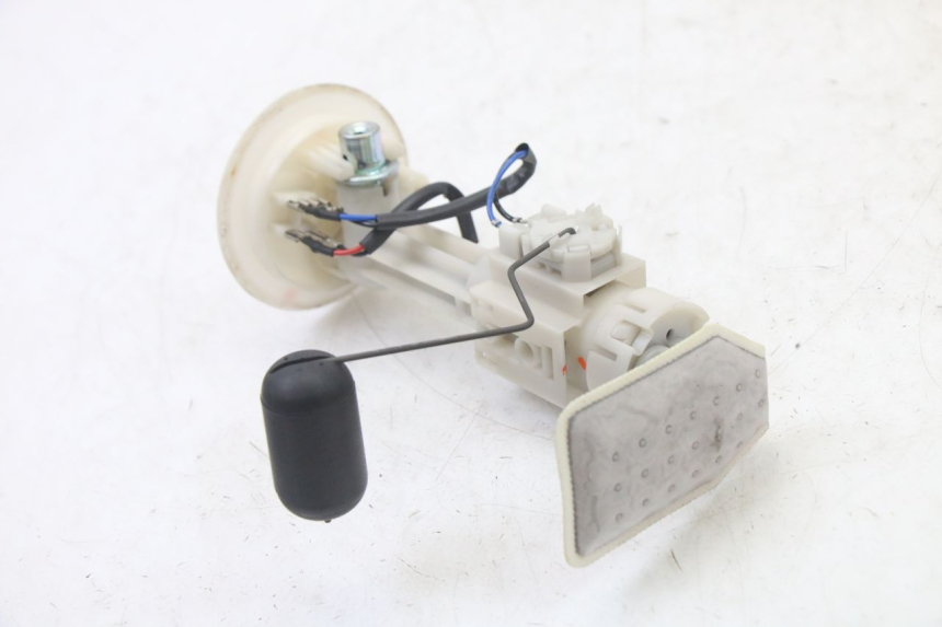 photo de POMPA PALIWA YAMAHA YP X-MAX XMAX 400 (2014 - 2017) - Widok ogólny