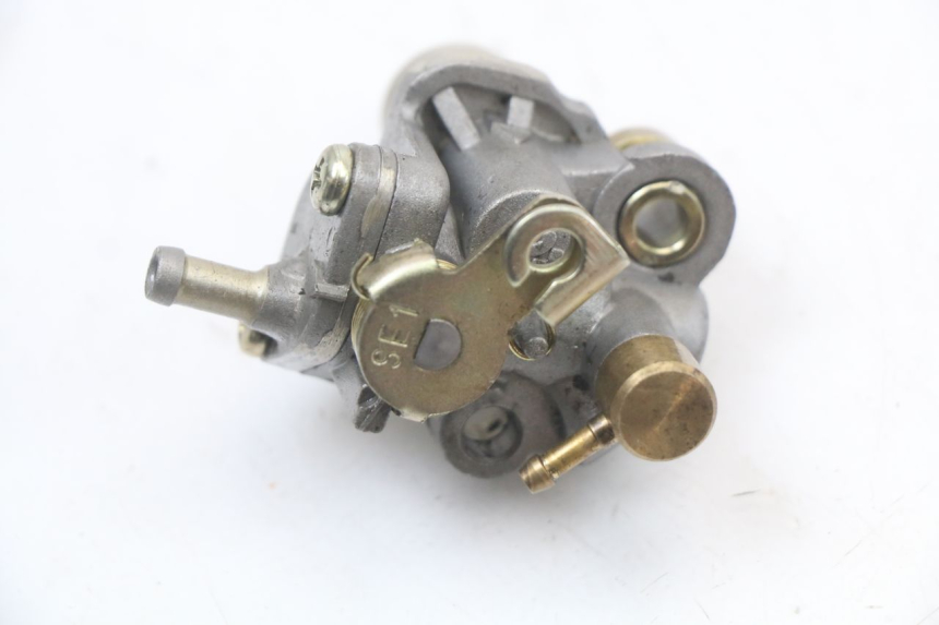 photo de POMPA OLEJU DAELIM A-FOUR 2T 50 (2005 - 2012) - Inny kąt widzenia